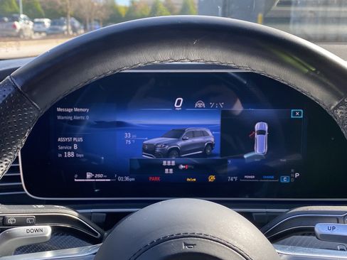 Used 2024 Mercedes-Benz GLS 63 AMG 4MATIC image 12