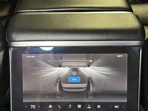 Used 2022 Tesla Model S Plaid AWD/4WD image 35
