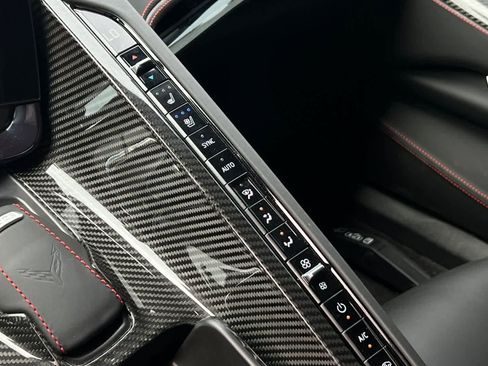 Used 2024 Chevrolet Corvette Z06 RWD image 18