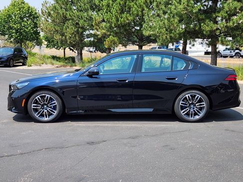 New 2027 BMW 540i xDrive w/ Executive Package AWD/4WD image 2