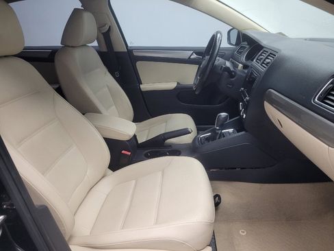 Used 2016 Volkswagen Jetta SE FWD image 21