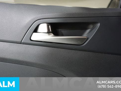Used 2019 Hyundai Tucson SE FWD image 42