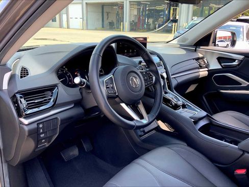 Used 2024 Acura RDX SH-AWD image 17