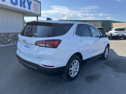 Used 2024 Chevrolet Equinox LT image 10