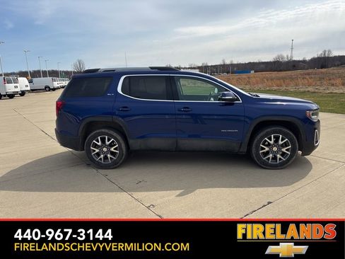 Used 2023 GMC Acadia SLT w/ Technology Package image 7