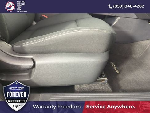 Used 2023 Nissan Rogue S FWD image 35