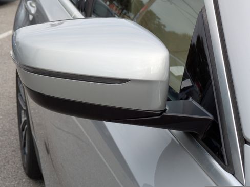 Used 2019 BMW 330i Sedan image 11