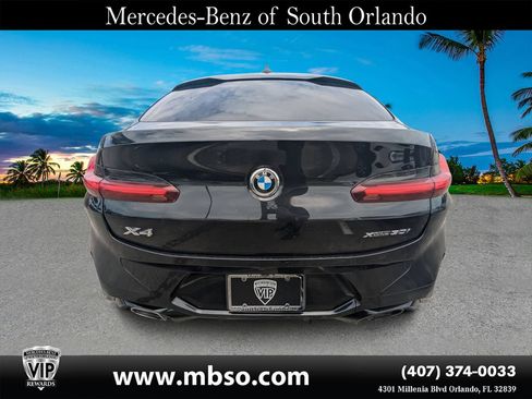Used 2023 BMW X4 xDrive30i w/ M Sport Package AWD/4WD image 26