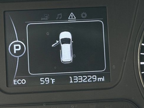 Used 2016 Kia Sorento FWD image 23