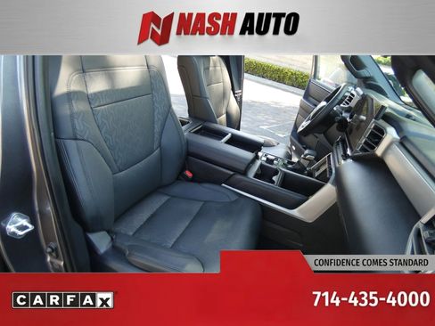 Used 2025 Toyota Tundra Limited image 34