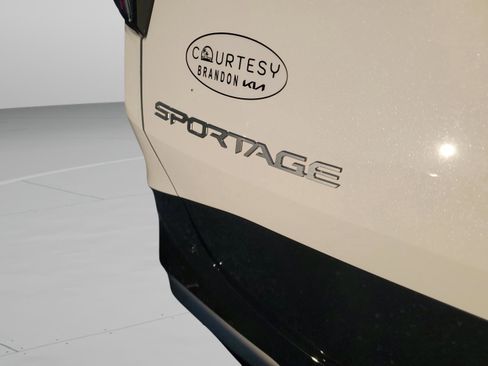 New 2026 Kia Sportage SX FWD image 30