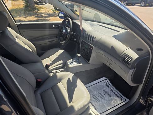 Used 2005 Volkswagen Passat GLS AWD/4WD image 10