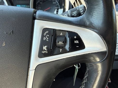 Used 2013 Chevrolet Equinox LTZ AWD/4WD image 21