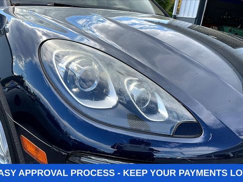 Used 2017 Porsche Macan AWD/4WD image 38