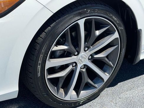 Used 2023 Honda Civic Touring image 9