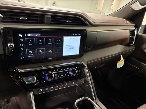 New 2026 GMC Sierra 2500 Denali w/ Max Trailering Package image 36