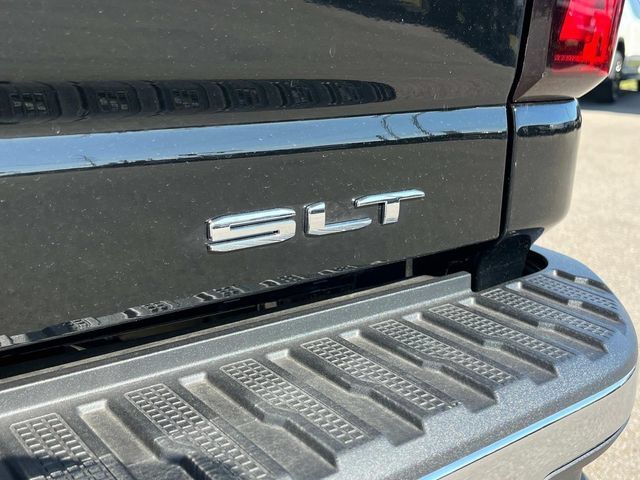 New 2025 GMC Sierra 2500 SLT w/ SLT Premium Package AWD/4WD image 15