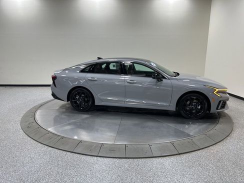 New 2026 Kia K5 GT-Line image 4