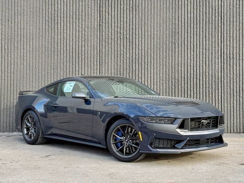 New 2025 Ford Mustang Dark Horse image 7