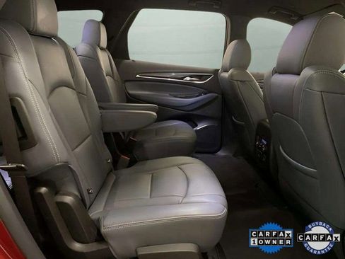Used 2024 Buick Enclave Premium image 82