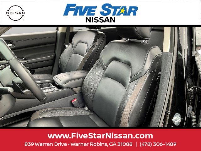 Used 2024 Nissan Pathfinder SL FWD image 22