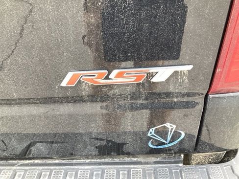 Used 2022 Chevrolet Silverado 1500 RST w/ Z71 Off-Road Package image 6