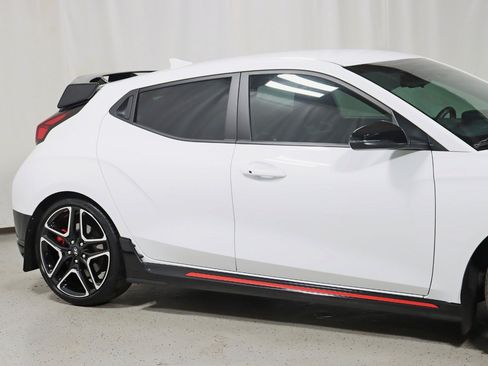 Used 2022 Hyundai Veloster N FWD image 3