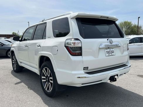 Used 2019 Toyota 4Runner Limited AWD/4WD image 5
