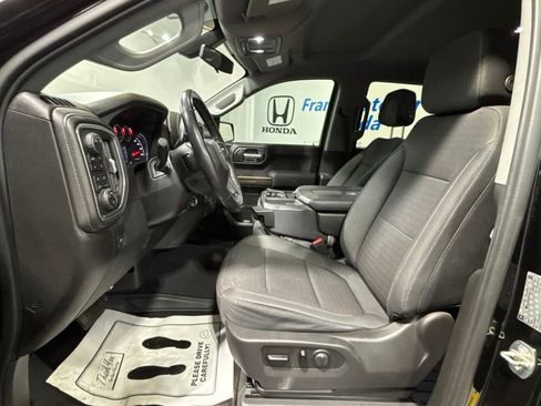 Used 2019 Chevrolet Silverado 1500 LT Trail Boss w/ Convenience Package AWD/4WD image 10