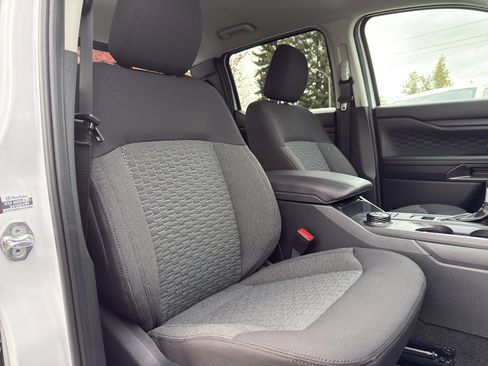 New 2025 Ford Ranger XLT w/ Equipment Group 301A High image 32