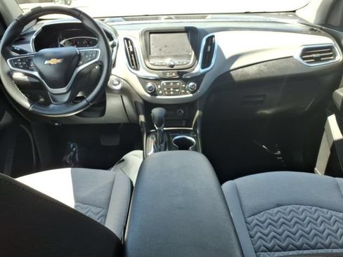 Used 2022 Chevrolet Equinox LT FWD image 10