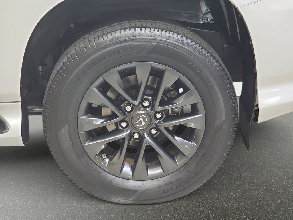 Certified 2023 Lexus GX 460 Premium w/ Premium Plus Package AWD/4WD image 31