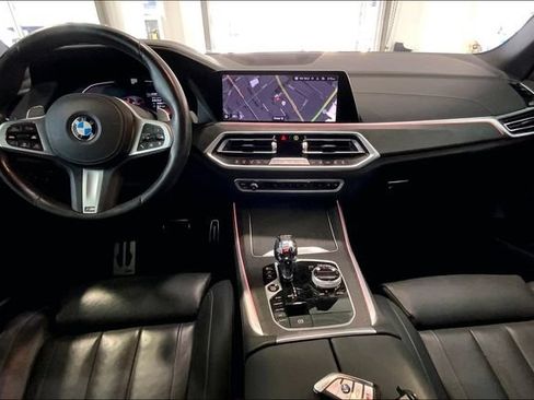Used 2022 BMW X5 xDrive40i w/ M Sport Package AWD/4WD image 15