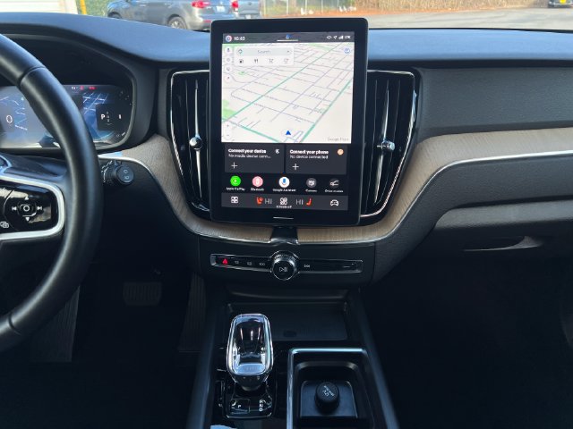 Used 2026 Volvo XC60 B5 Plus AWD/4WD image 19
