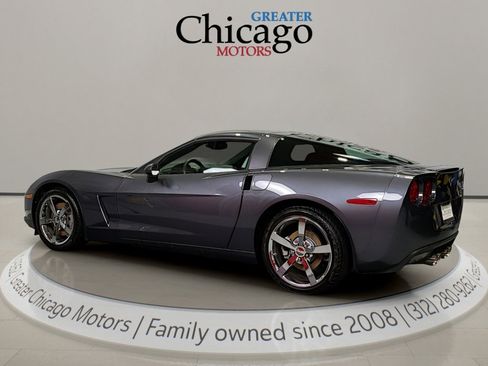 Used 2010 Chevrolet Corvette Coupe w/ 1LT image 4