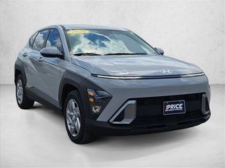 Used 2026 Hyundai Kona SE FWD video 3