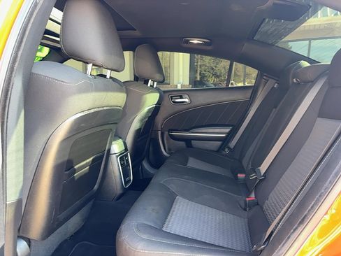 Used 2023 Dodge Charger R/T w/ Performance Handling Group image 10