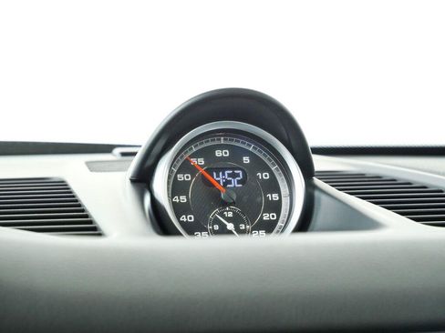 Certified 2018 Porsche 911 Carrera S RWD image 18