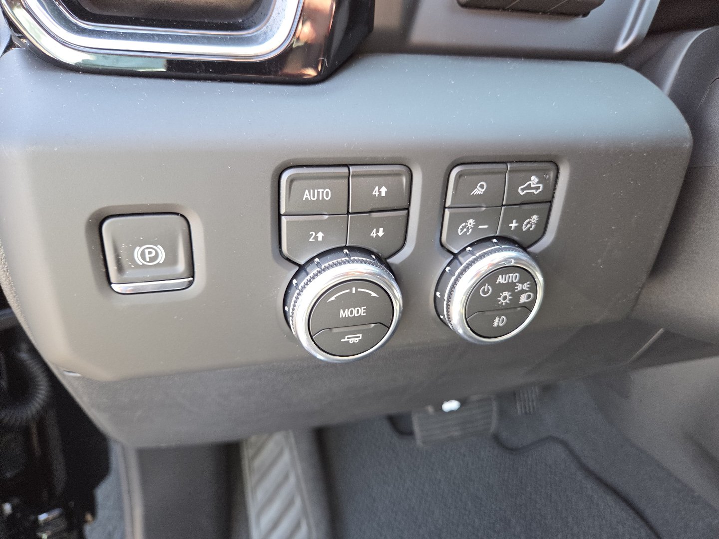 New 2026 GMC Sierra 1500 Denali AWD/4WD image 6