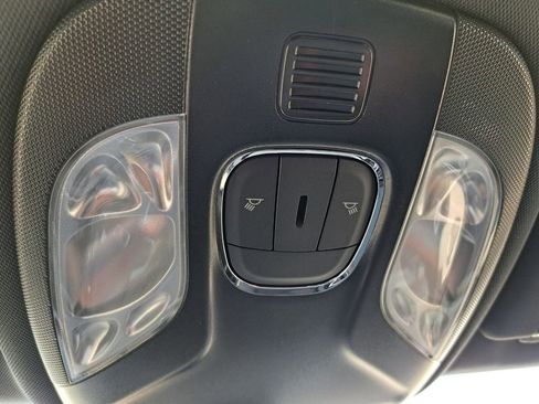 New 2026 Jeep Compass Latitude AWD/4WD image 18