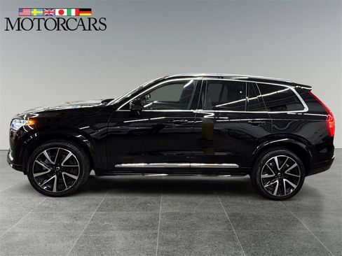 Certified 2025 Volvo XC90 B5 Plus w/ Protection Package Premier image 6