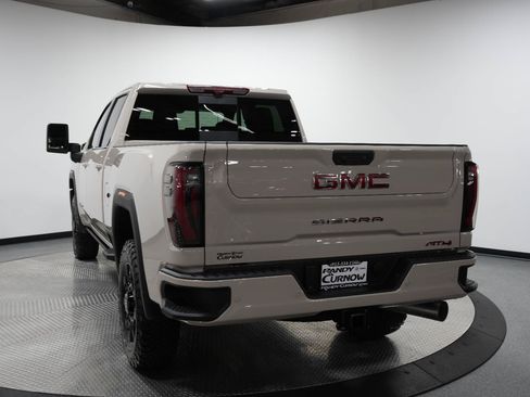New 2026 GMC Sierra 2500 AT4 w/ AT4 Premium Plus Package AWD/4WD image 9