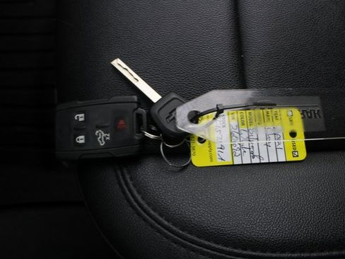 Used 2021 Chevrolet Silverado 2500 W/T w/ WT Safety Package image 7