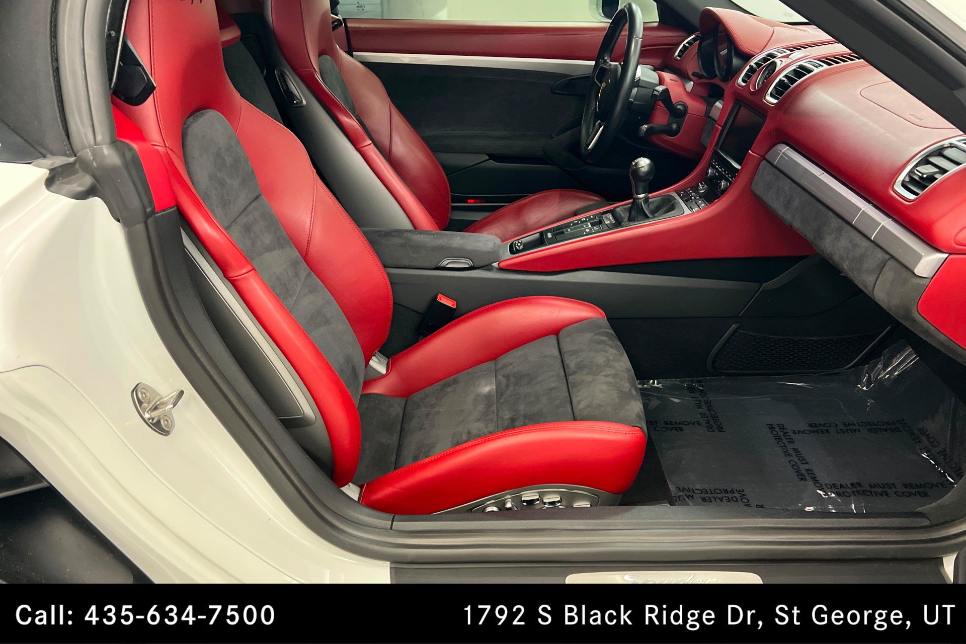 Used 2016 Porsche Boxster Spyder RWD image 16