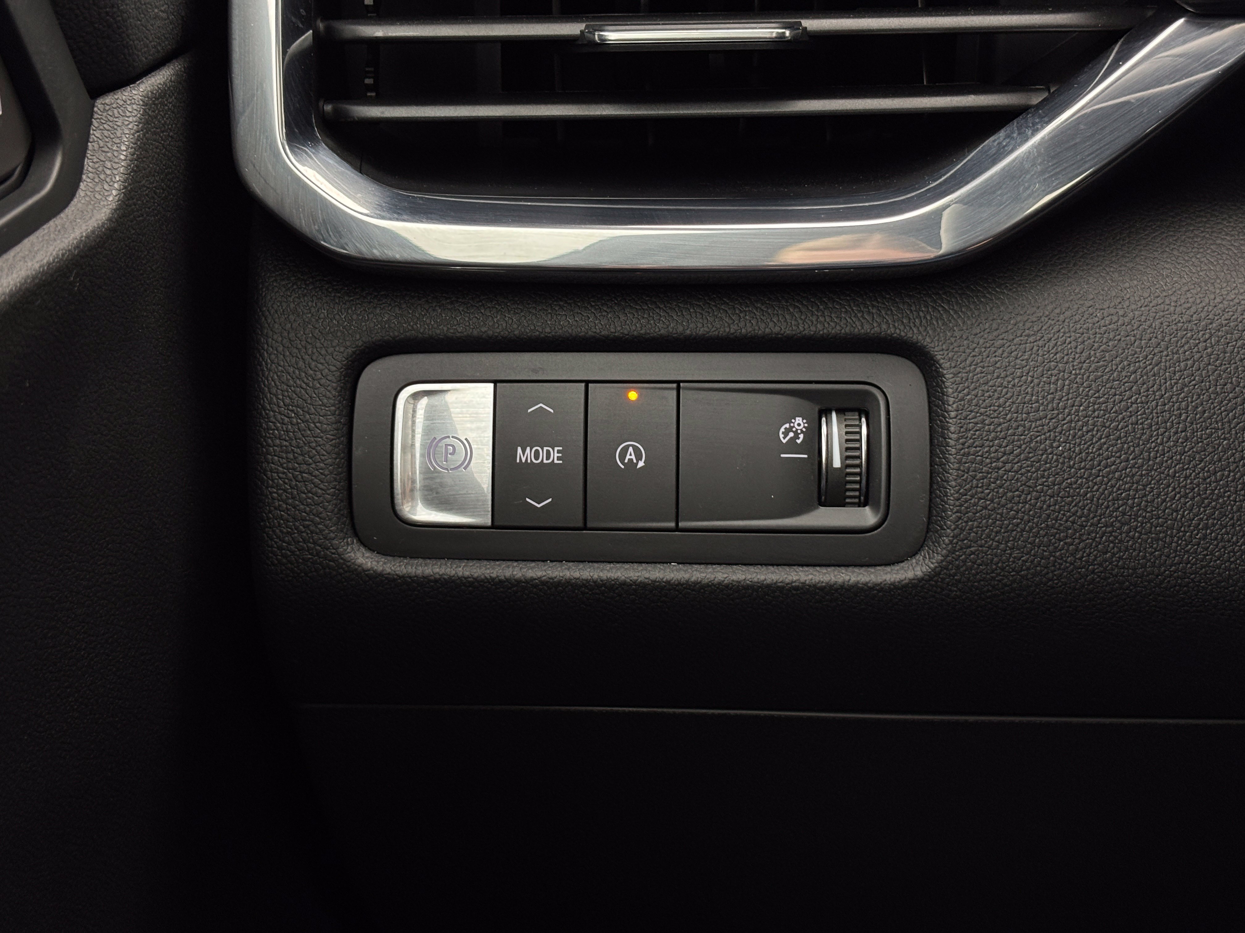 New 2026 GMC Acadia Elevation w/ Elevation Premium Package FWD image 24