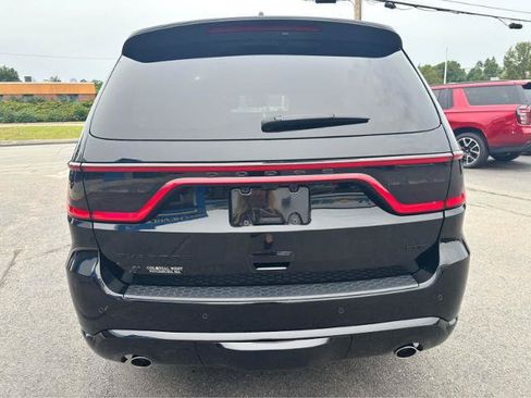 Used 2023 Dodge Durango GT AWD/4WD image 7