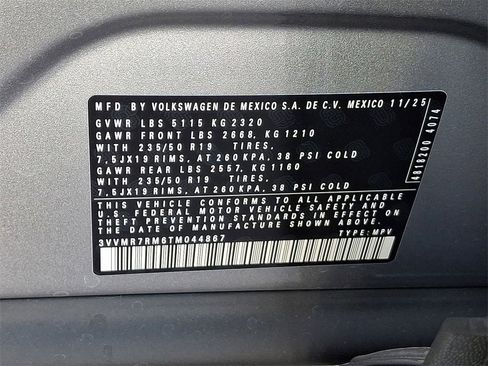 New 2026 Volkswagen Tiguan SE image 10