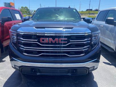 Used 2023 GMC Sierra 1500 SLT w/ SLT Convenience Package