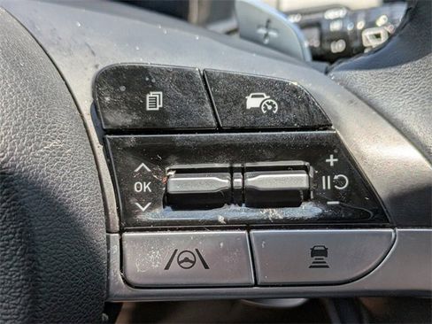 Used 2023 Hyundai Tucson Limited image 27