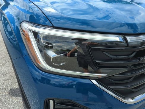 New 2026 Volkswagen Atlas Cross Sport SEL Premium R-Line image 17